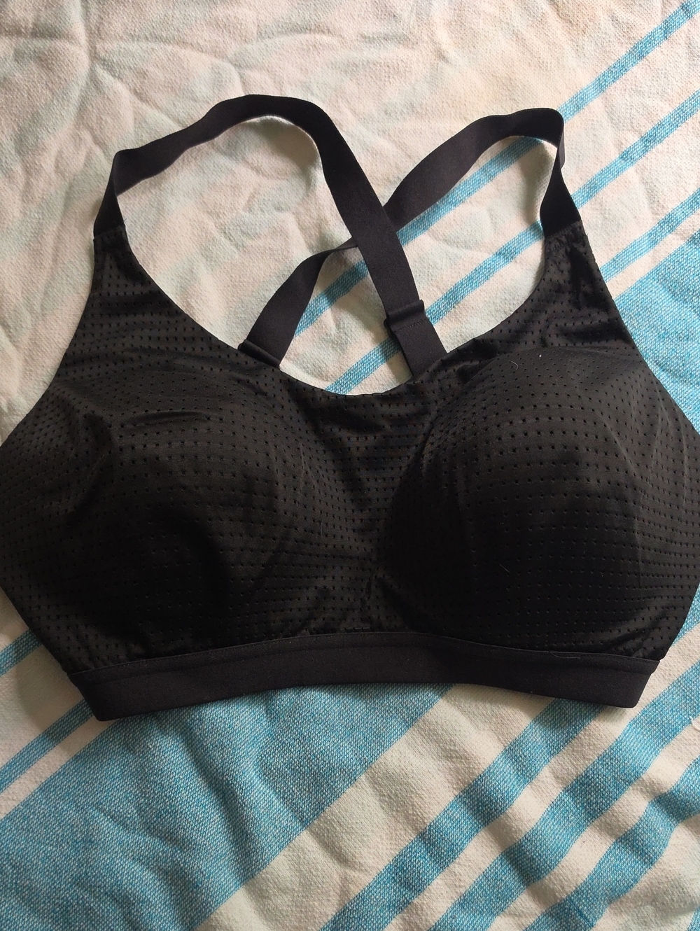 Black Women's Padded Sports Bra with Crisscross Back